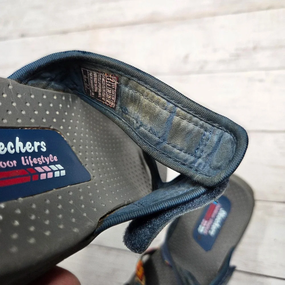 Skechers Outdoor Lifestyle 48228 Thong Sandal Women 8 Navy Multi Chevron Strappy
